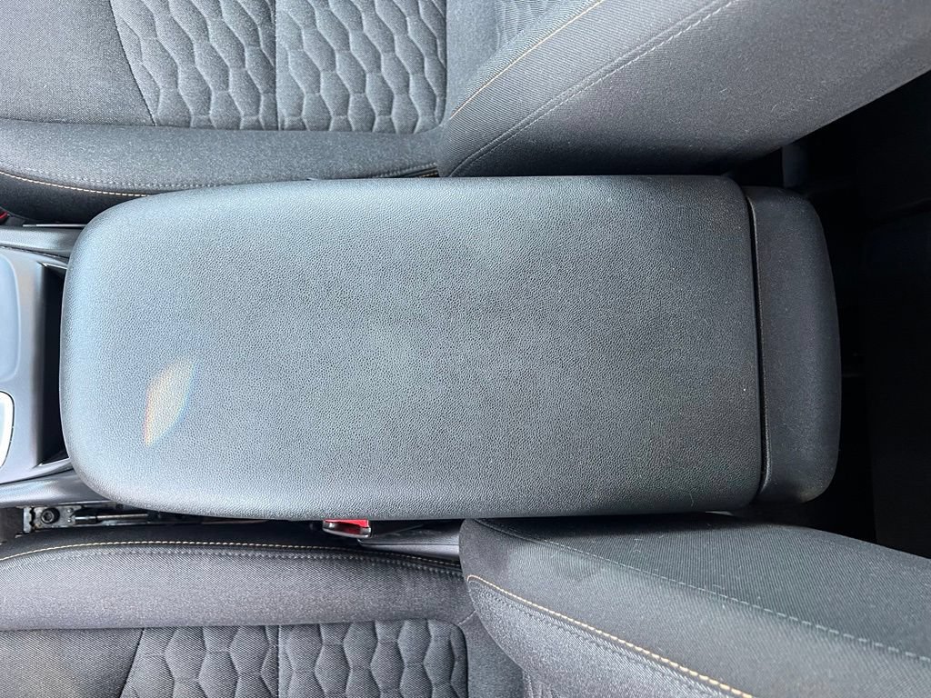Used 2021 Chevrolet Equinox LT FWD image 28