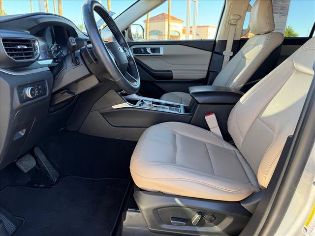 Used 2020 Ford Explorer XLT w/ Equipment Group 202A RWD image 6