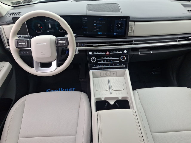 Used 2025 Hyundai Santa Fe SE AWD/4WD image 11