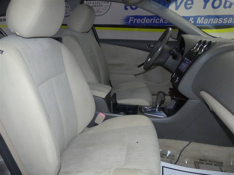 Used 2012 Nissan Altima 2.5 S w/ Convenience Pkg FWD image 7
