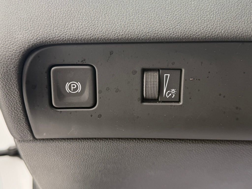 Used 2023 Buick Enclave Essence w/ Experience Buick Package image 26