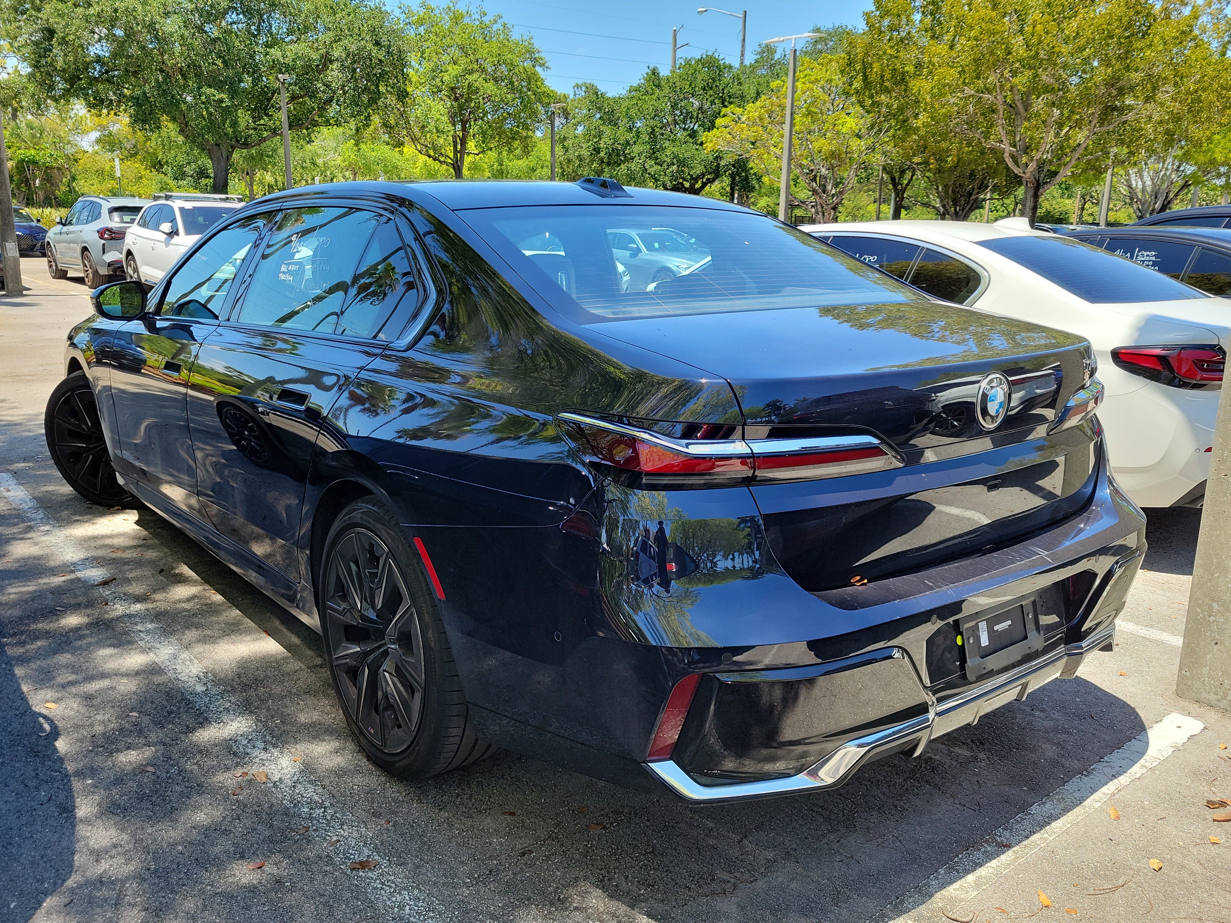 Used 2023 BMW 740i RWD image 5