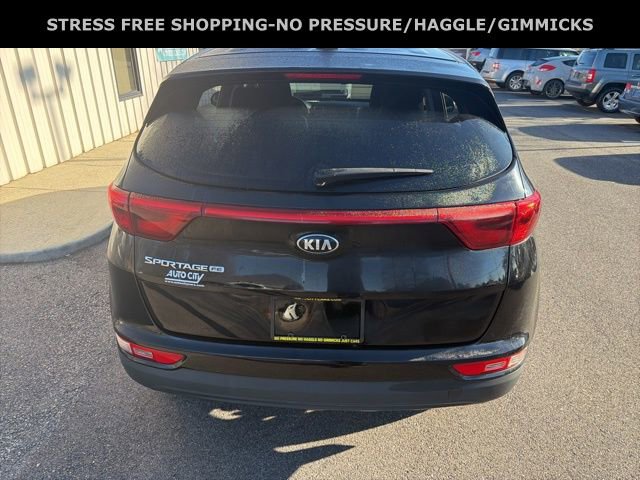 Used 2017 Kia Sportage LX image 4