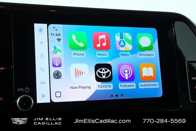 Used 2024 Toyota Highlander XLE image 16