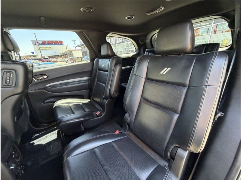 Used 2020 Dodge Durango R/T w/ Blacktop Package RWD image 24
