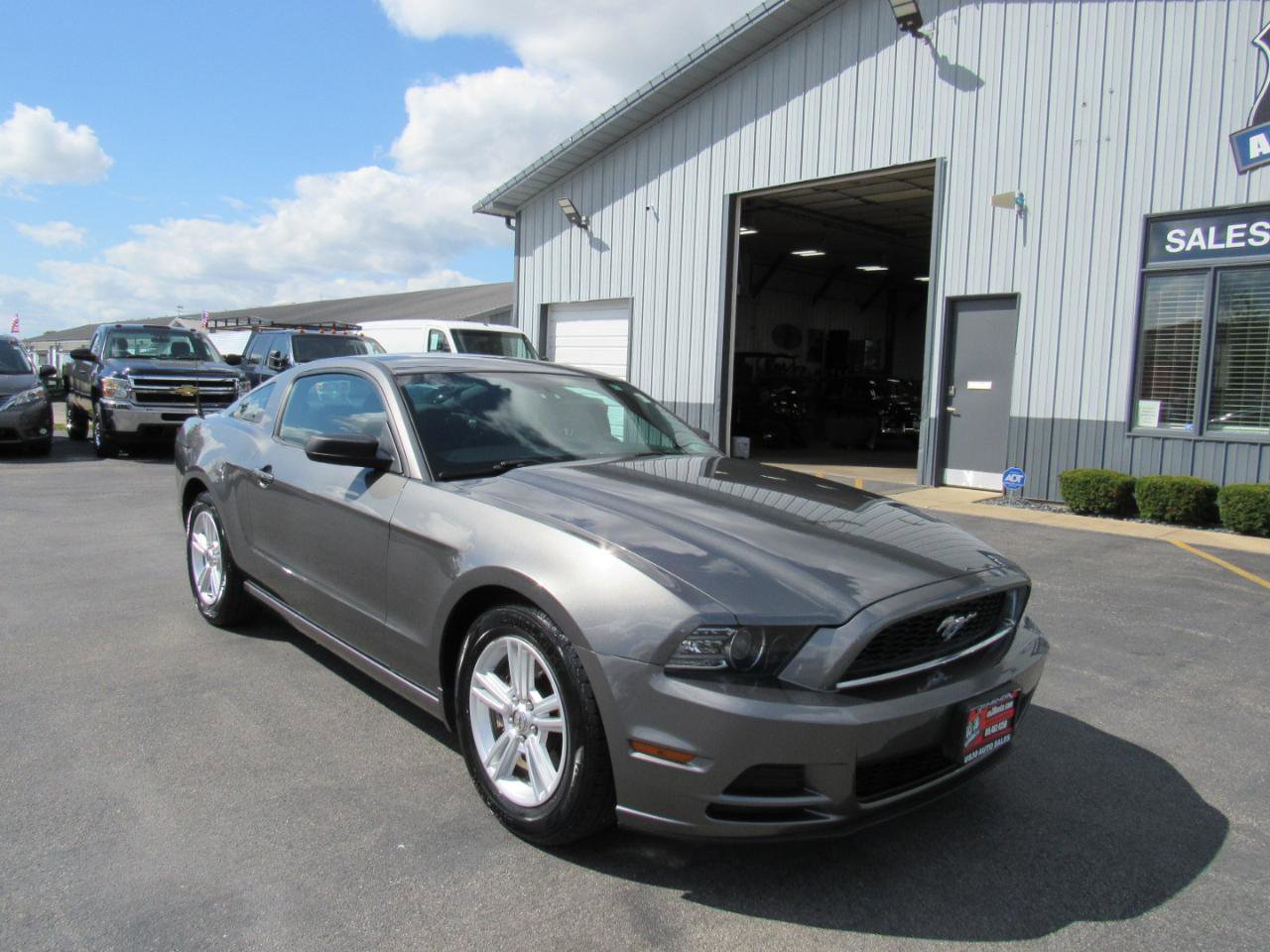 Used 2014 Ford Mustang Coupe image 8