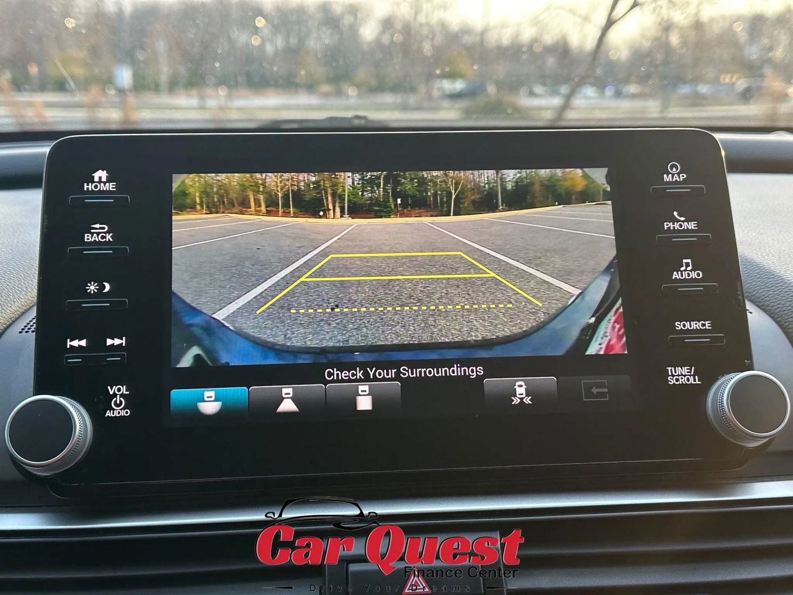 Used 2018 Honda Accord Touring image 26