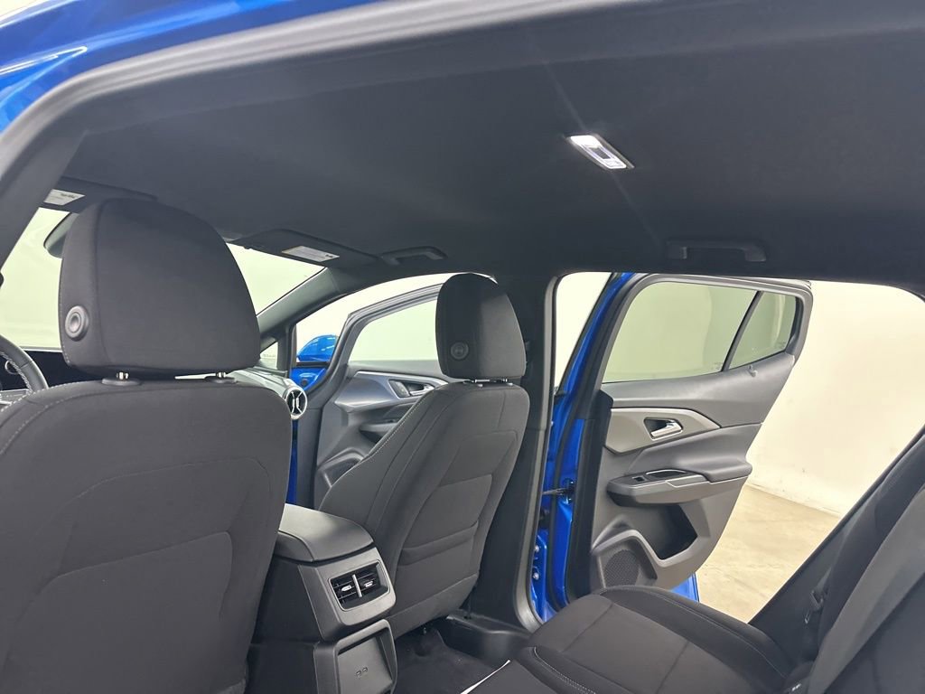 New 2026 Chevrolet Equinox EV LT image 23