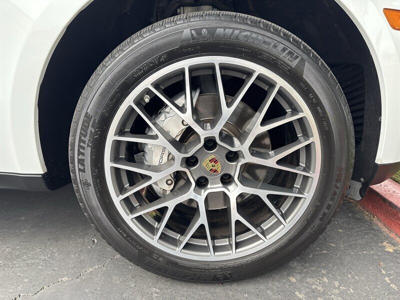 Used 2016 Porsche Macan S AWD/4WD image 15