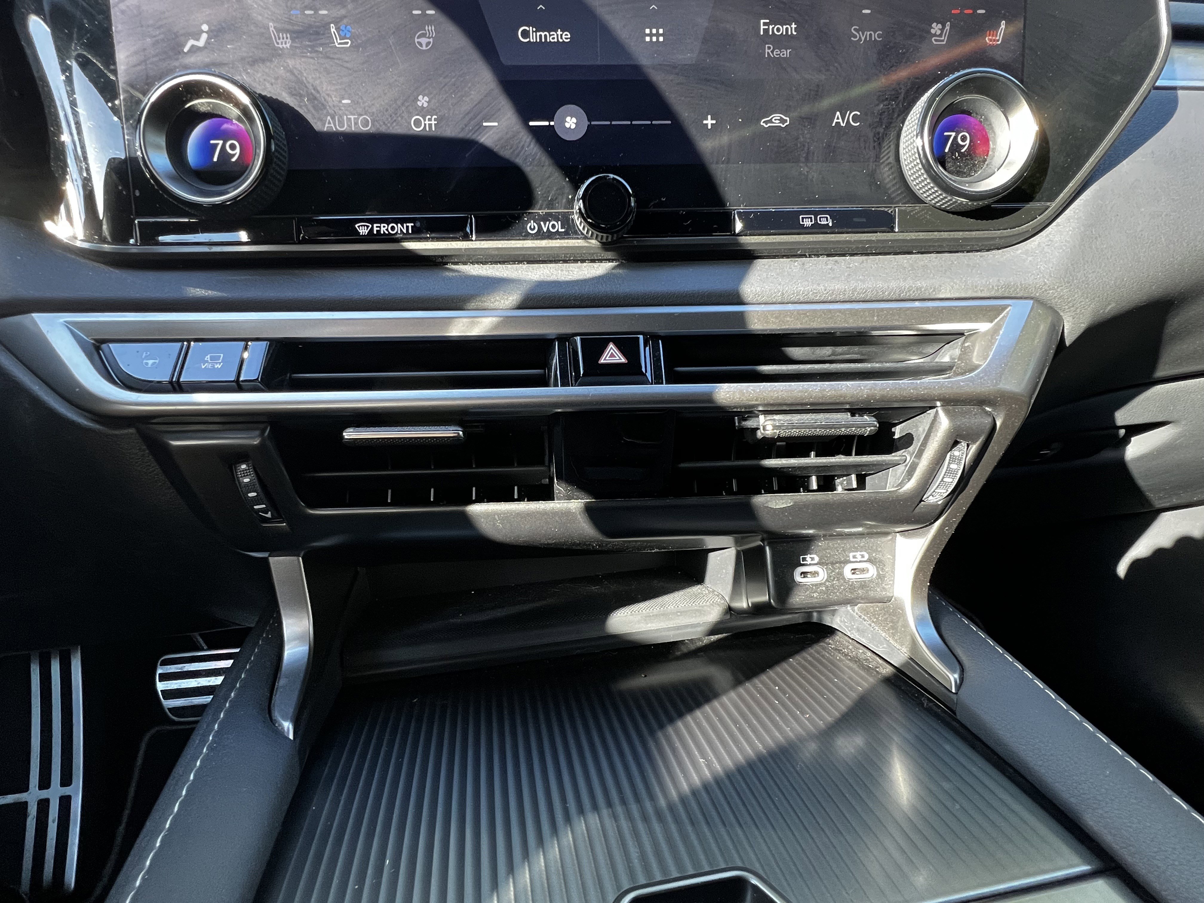 Used 2023 Lexus RX 500h F Sport w/ Cold Area Package image 26