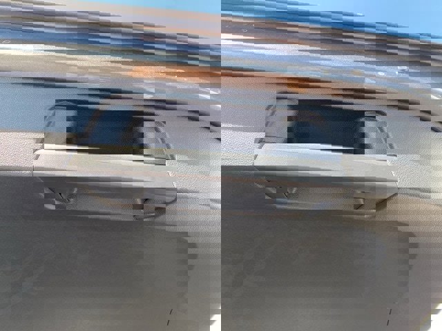 New 2025 Volkswagen Taos SE image 68