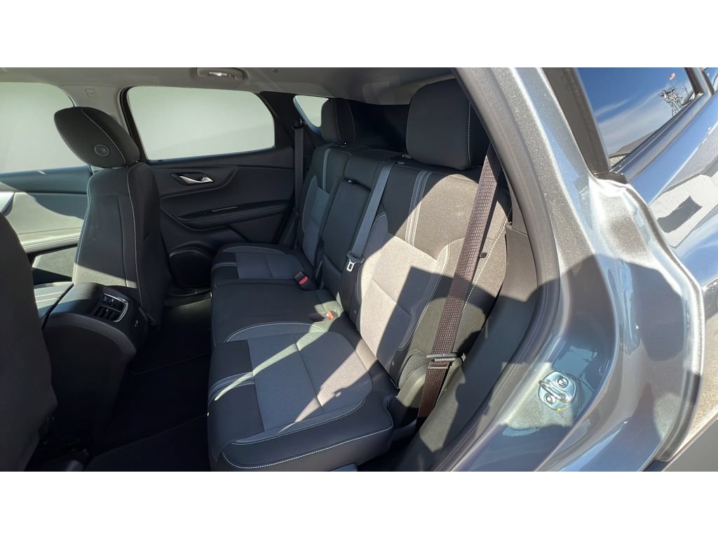 Certified 2025 Chevrolet Blazer LT w/ Convenience Package AWD/4WD image 28