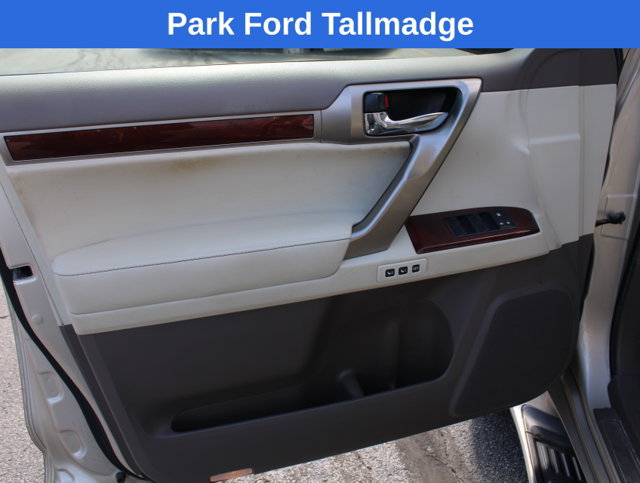 Used 2013 Lexus GX 460 w/ Comfort Plus Pkg AWD/4WD image 9