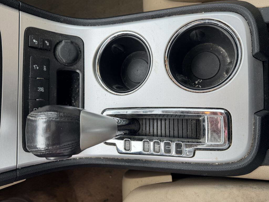 Used 2012 GMC Acadia SLT image 22