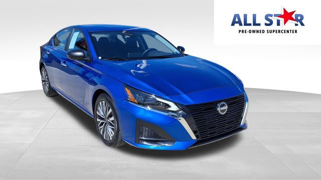 Used 2025 Nissan Altima 2.5 SV