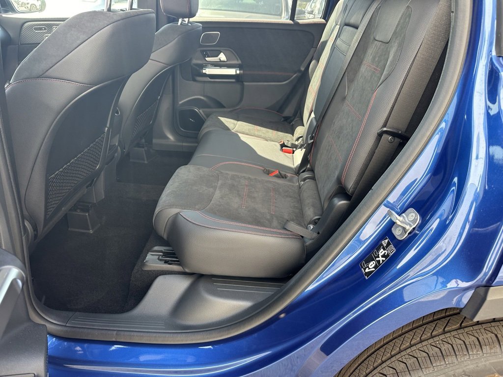 Used 2024 Mercedes-Benz GLB 250 image 24