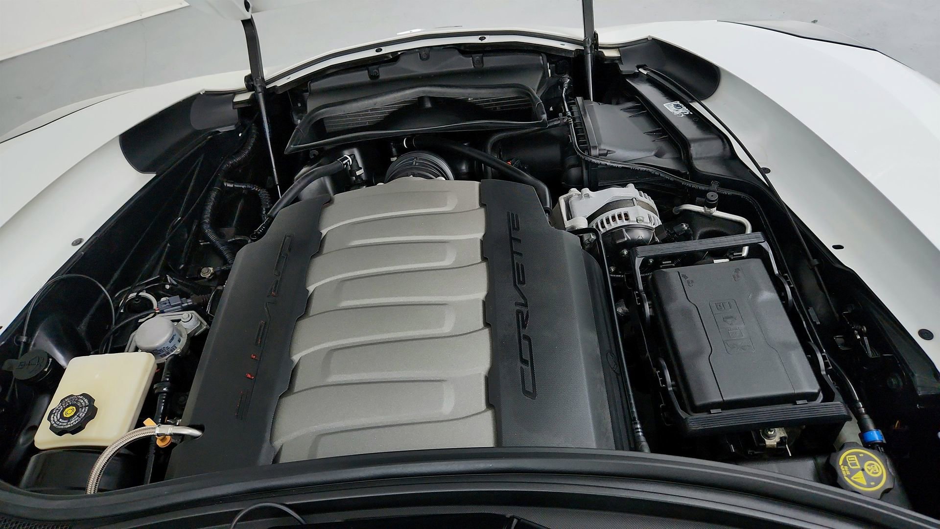 Certified 2016 Chevrolet Corvette Stingray Convertible w/ 3LT Preferred Equipment Group RWD image 20