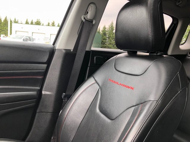 Used 2022 Jeep Compass Trailhawk w/ Trailhawk Elite Group image 15