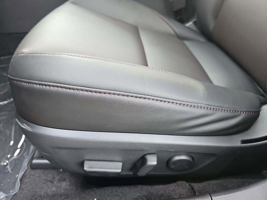 New 2026 MAZDA MAZDA3 Hatchback w/ Appearance Package image 27