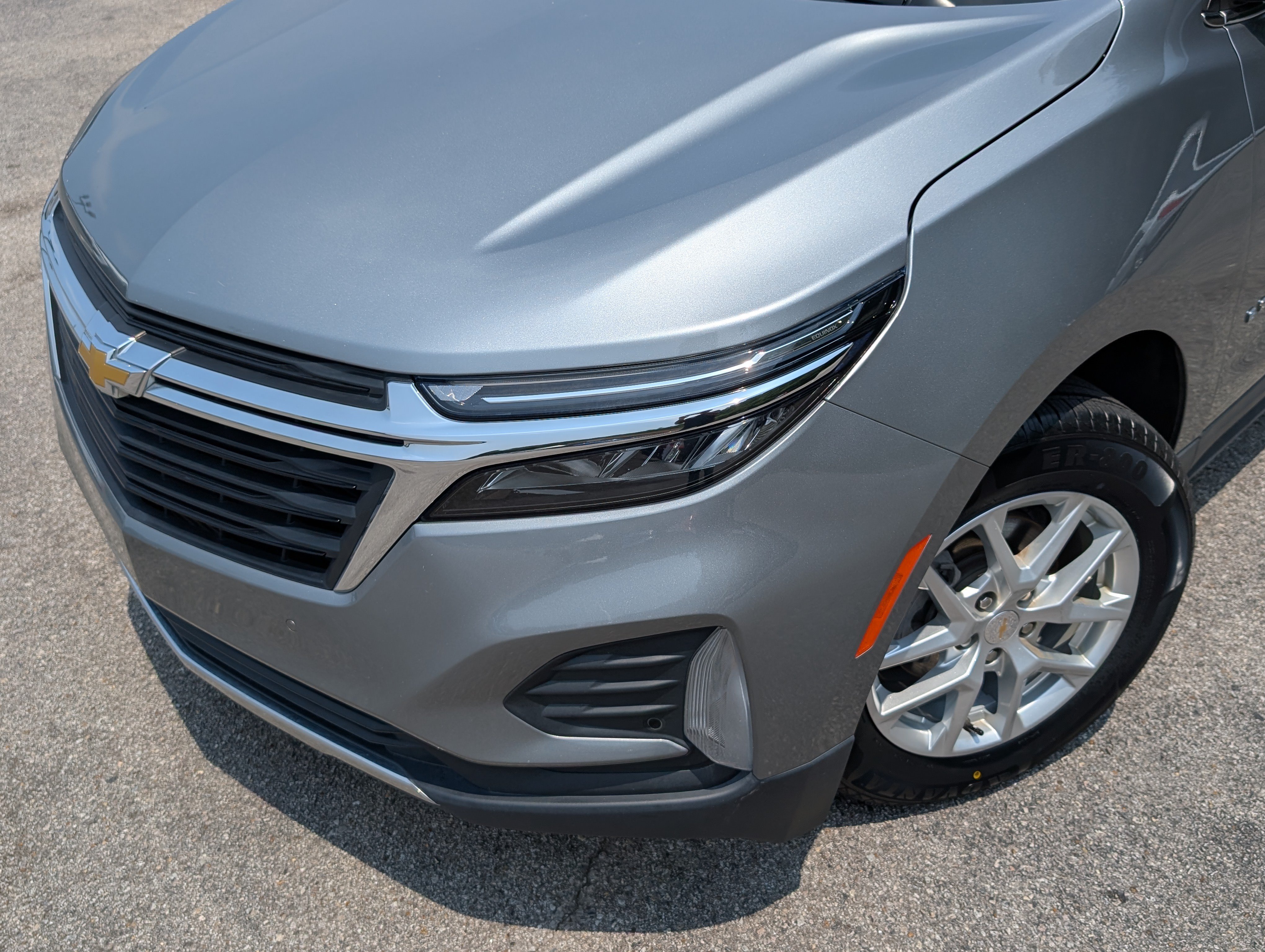 Used 2023 Chevrolet Equinox LT w/ Driver Convenience Package FWD image 13