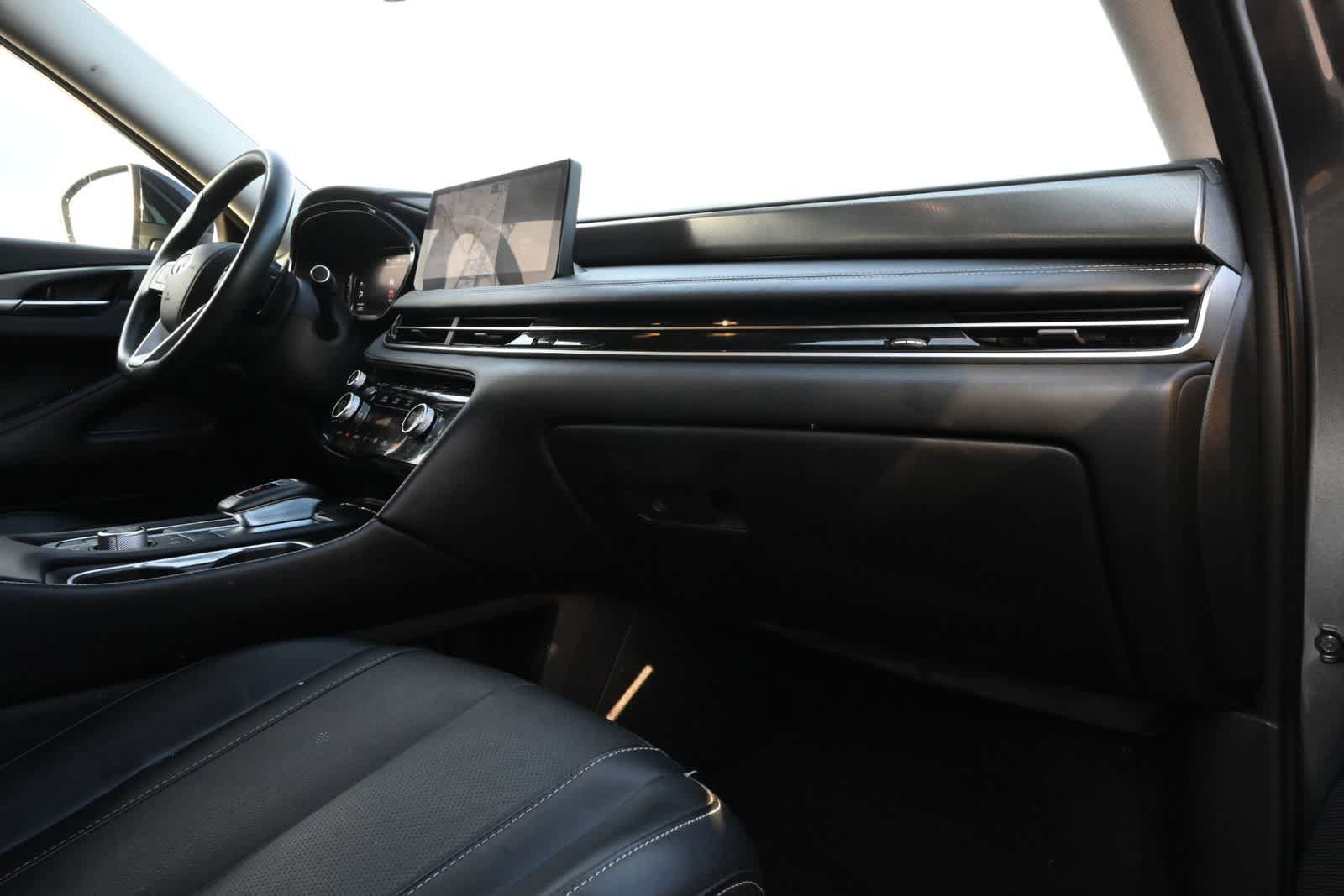 Used 2023 INFINITI QX60 Luxe AWD/4WD image 22