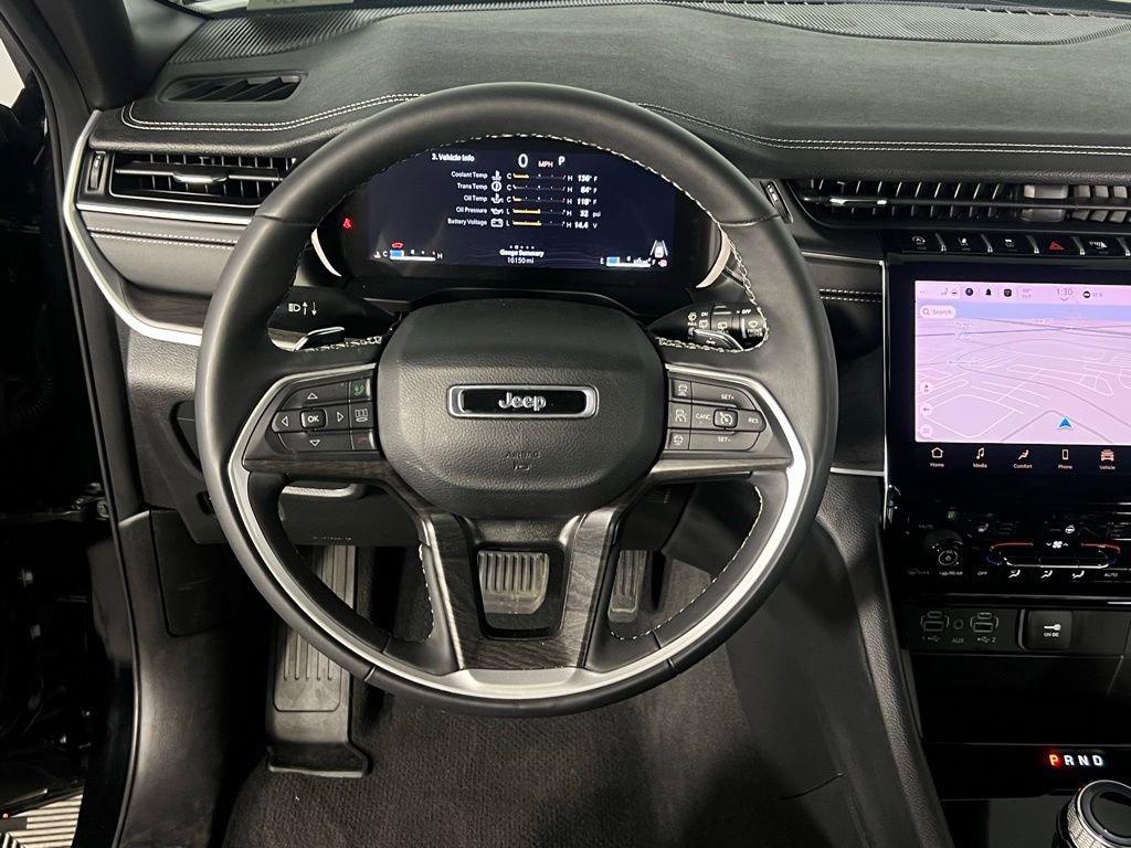 Used 2024 Jeep Grand Cherokee Limited image 13