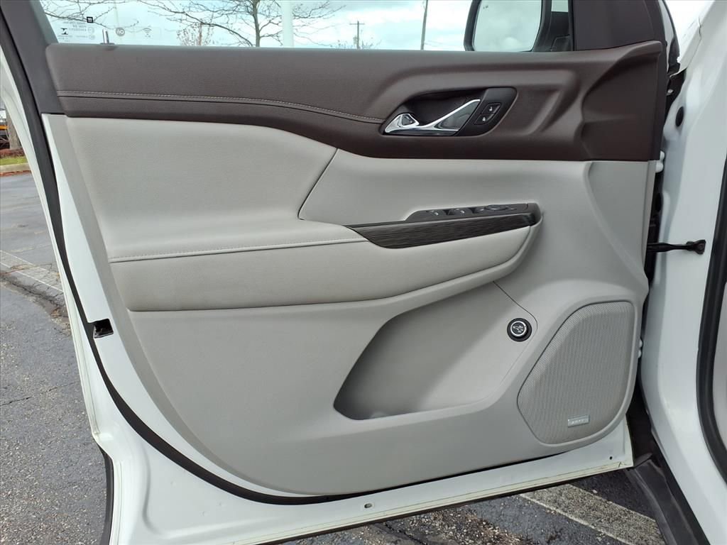 Used 2019 GMC Acadia SLT image 20