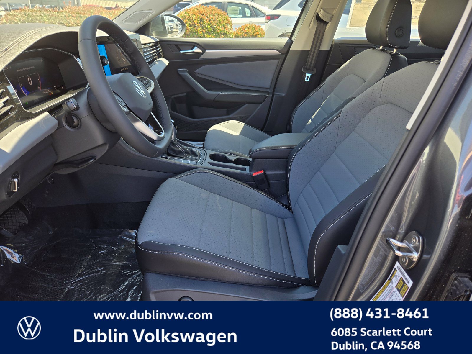 New 2026 Volkswagen Jetta SE FWD image 13