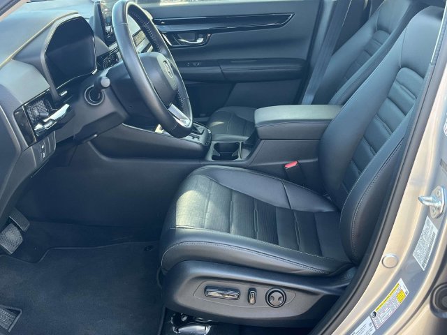 Used 2025 Honda CR-V EX-L image 13