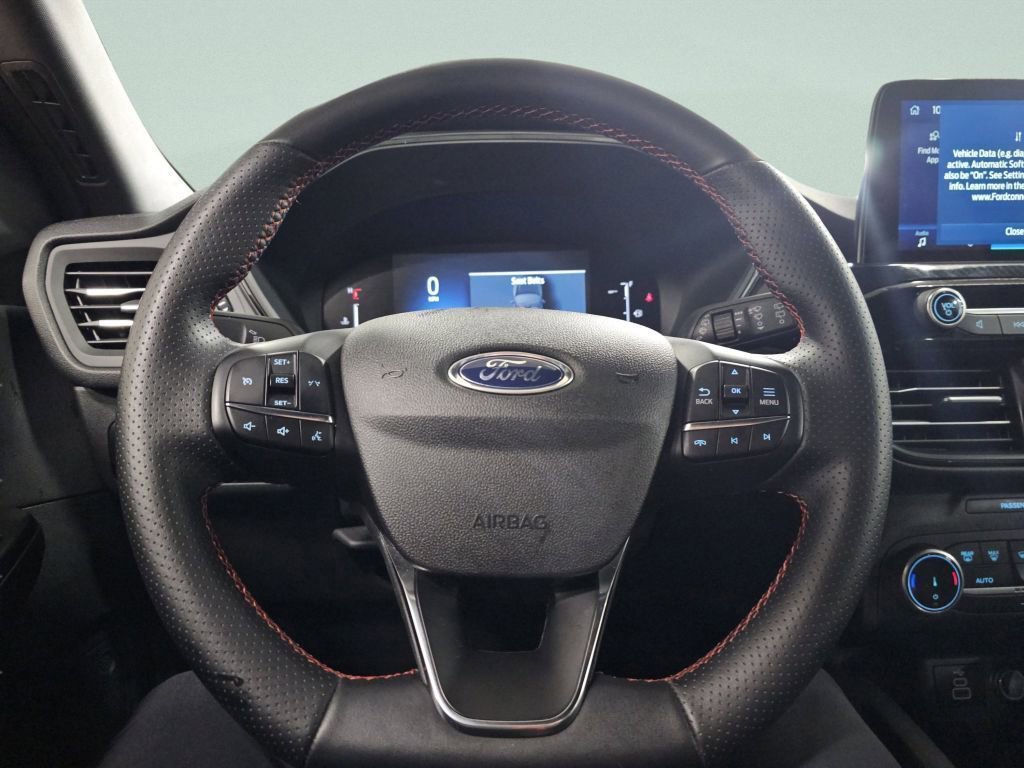 Used 2025 Ford Escape ST-Line image 29