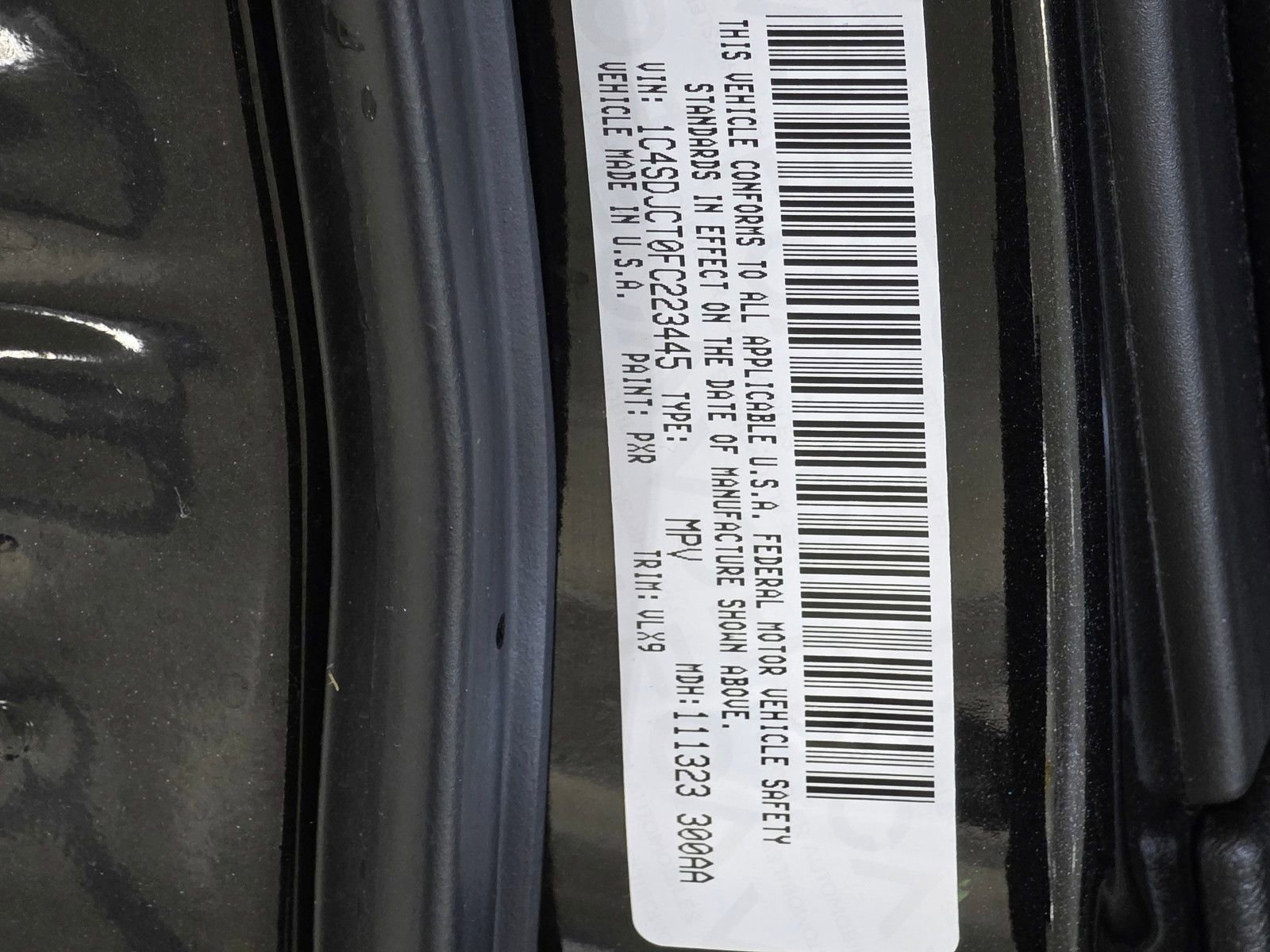 Used 2015 Dodge Durango R/T w/ Technology Group AWD/4WD image 23