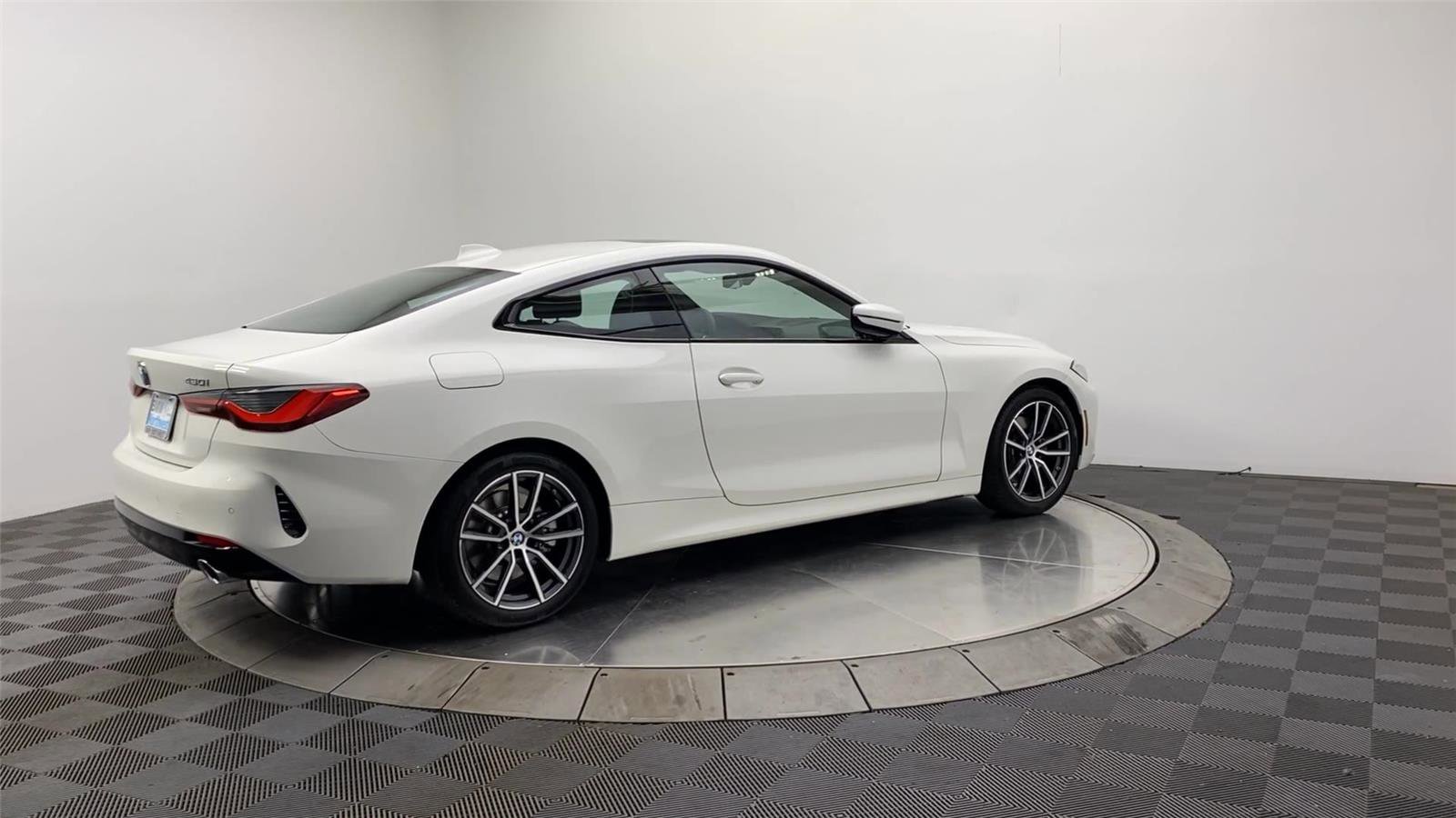 Used 2021 BMW 430i Coupe w/ Convenience Package (ZC2) image 8