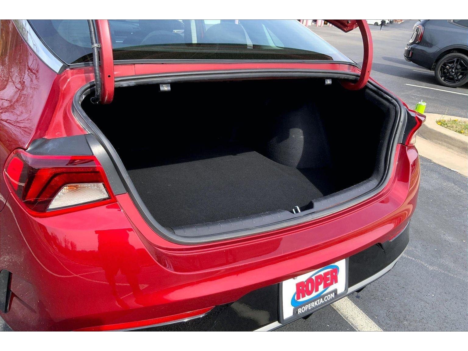 Used 2024 Kia K5 LXS image 23