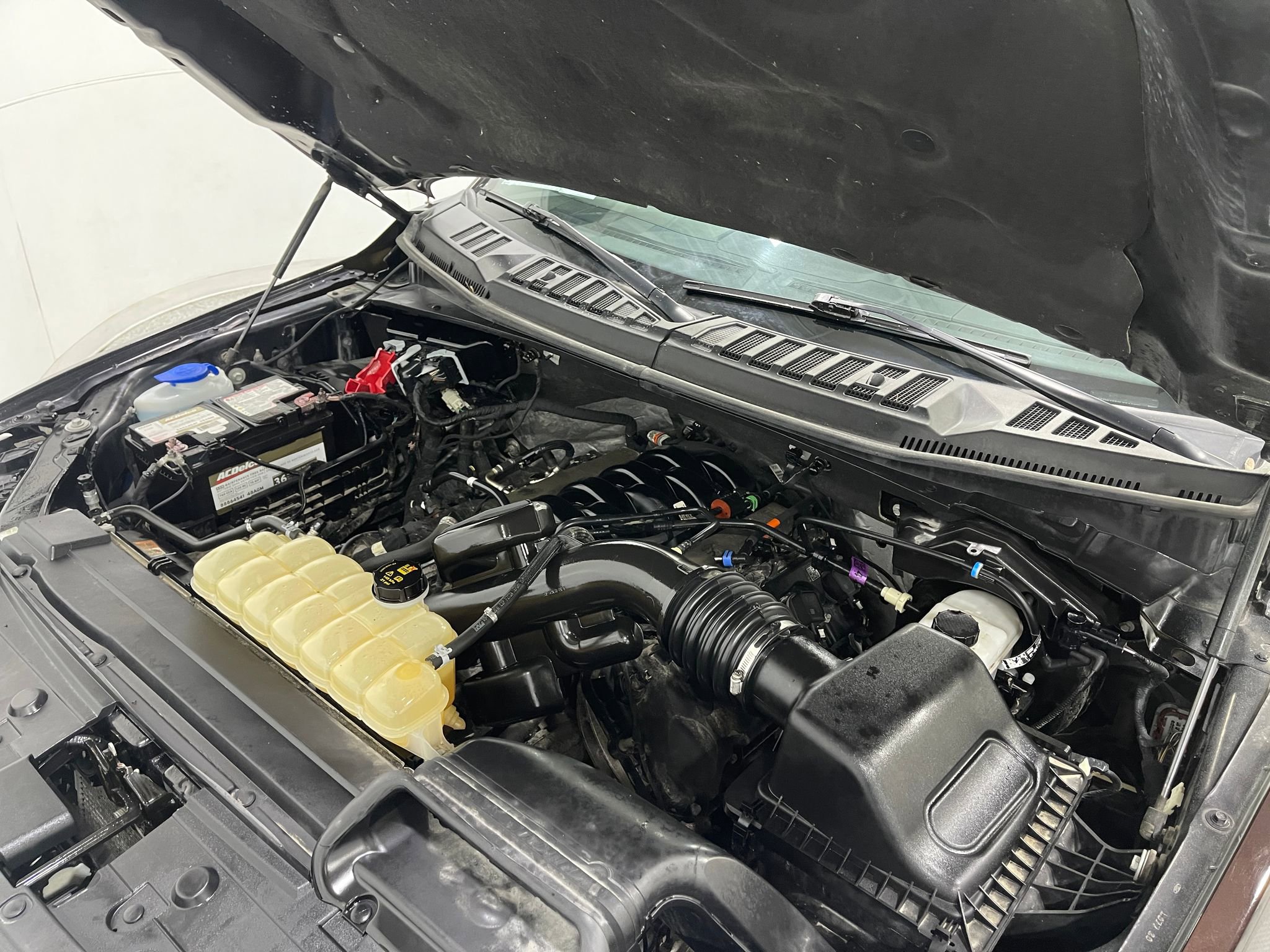 Used 2020 Ford F150 XLT w/ Equipment Group 301A Mid image 26