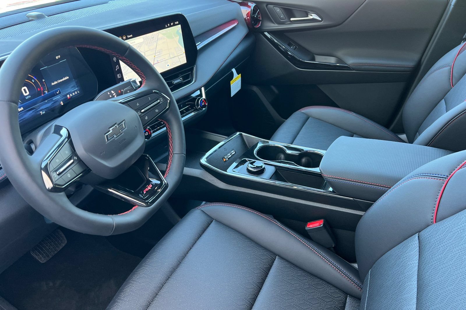 New 2026 Chevrolet Equinox RS AWD/4WD image 7