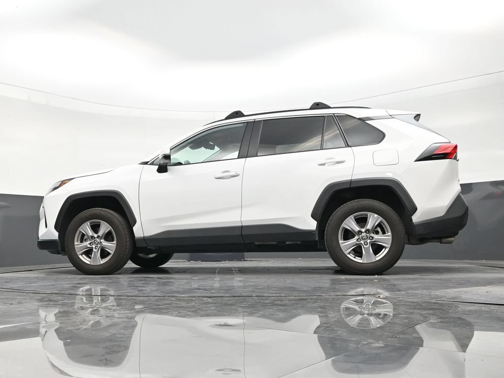 Used 2025 Toyota RAV4 XLE w/ Convenience Package AWD/4WD image 21