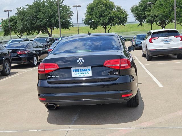 Used 2015 Volkswagen Jetta SE FWD image 6