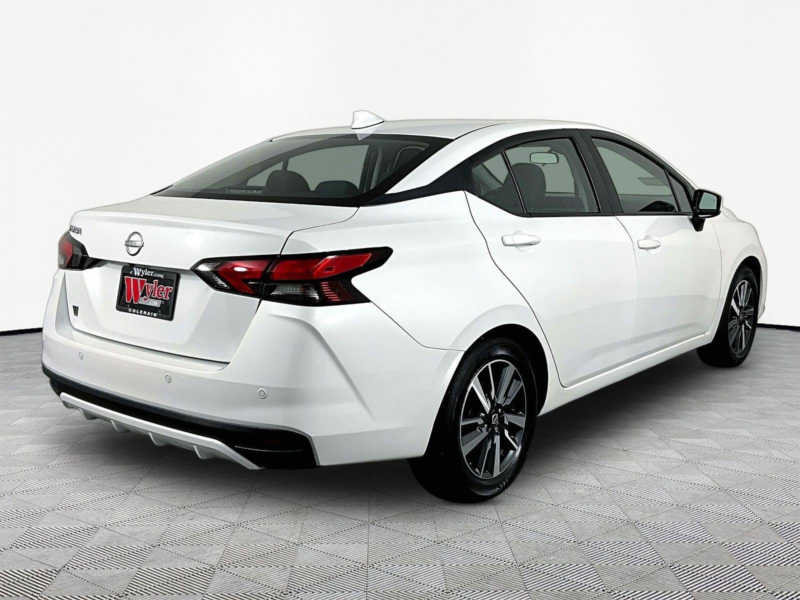 Certified 2025 Nissan Versa SV w/ Trunk Package FWD image 6
