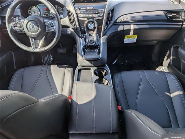 Certified 2025 Acura RDX SH-AWD image 17