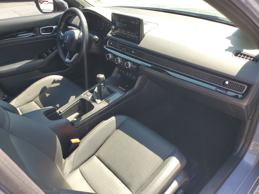 Used 2023 Honda Civic Sport Touring image 4