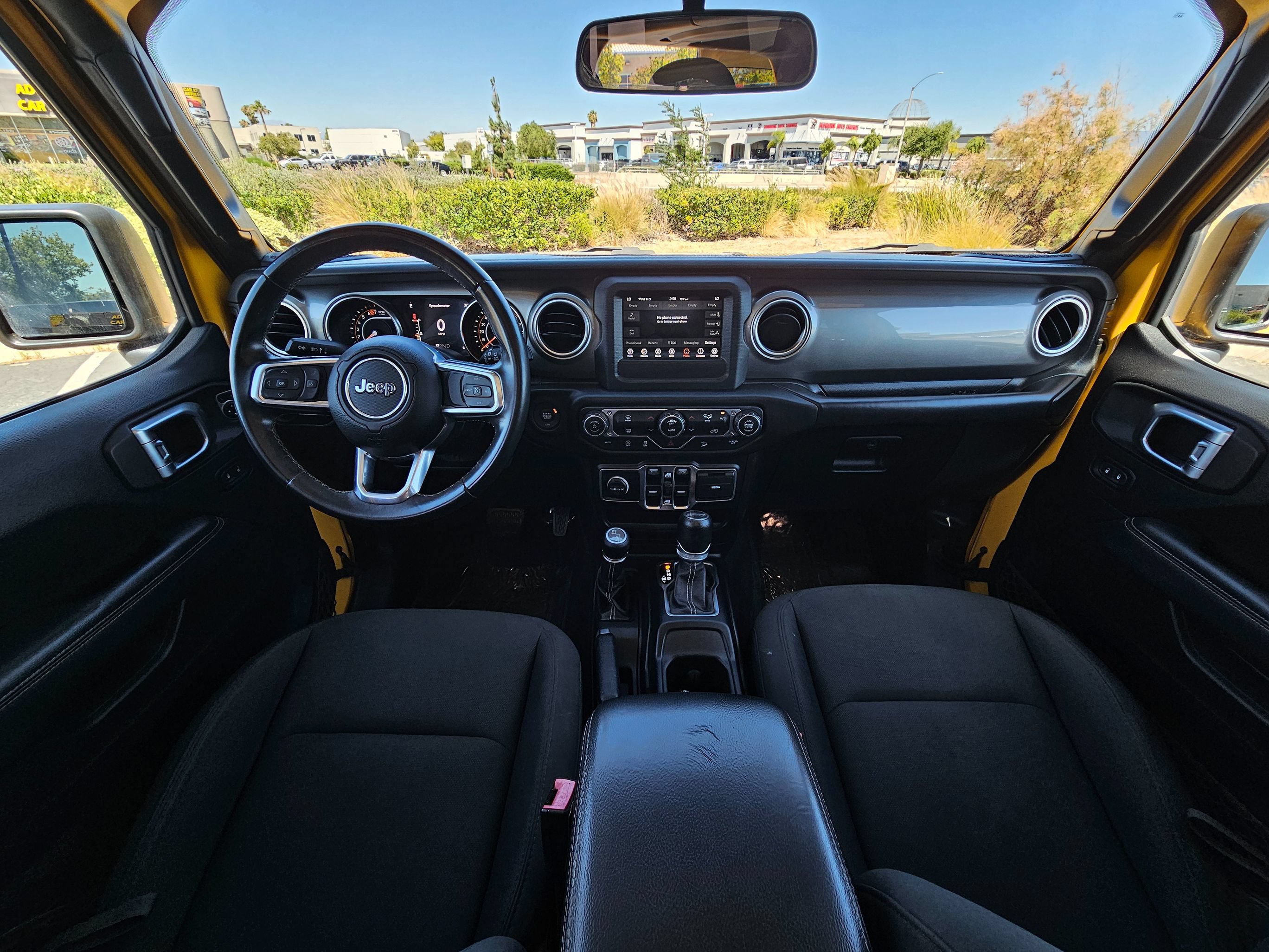 Used 2019 Jeep Wrangler Unlimited Sahara AWD/4WD image 19