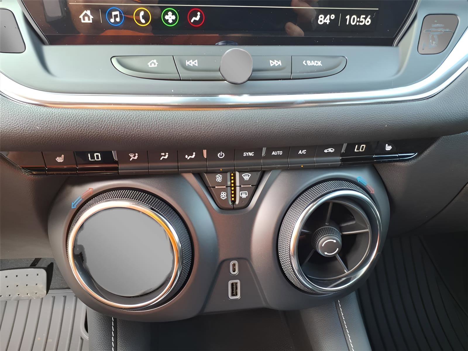 New 2025 Chevrolet Blazer LT w/ Midnight/Sport Edition image 21