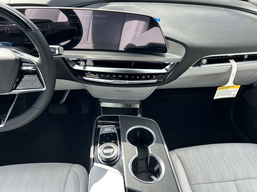 New 2026 Cadillac Lyriq Signature Luxury image 15