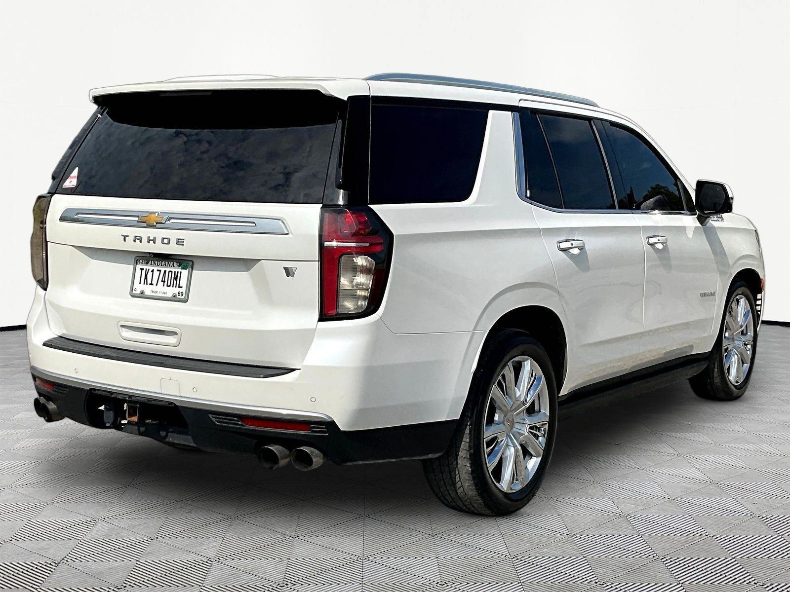 Used 2021 Chevrolet Tahoe High Country w/ Technology Package AWD/4WD image 6