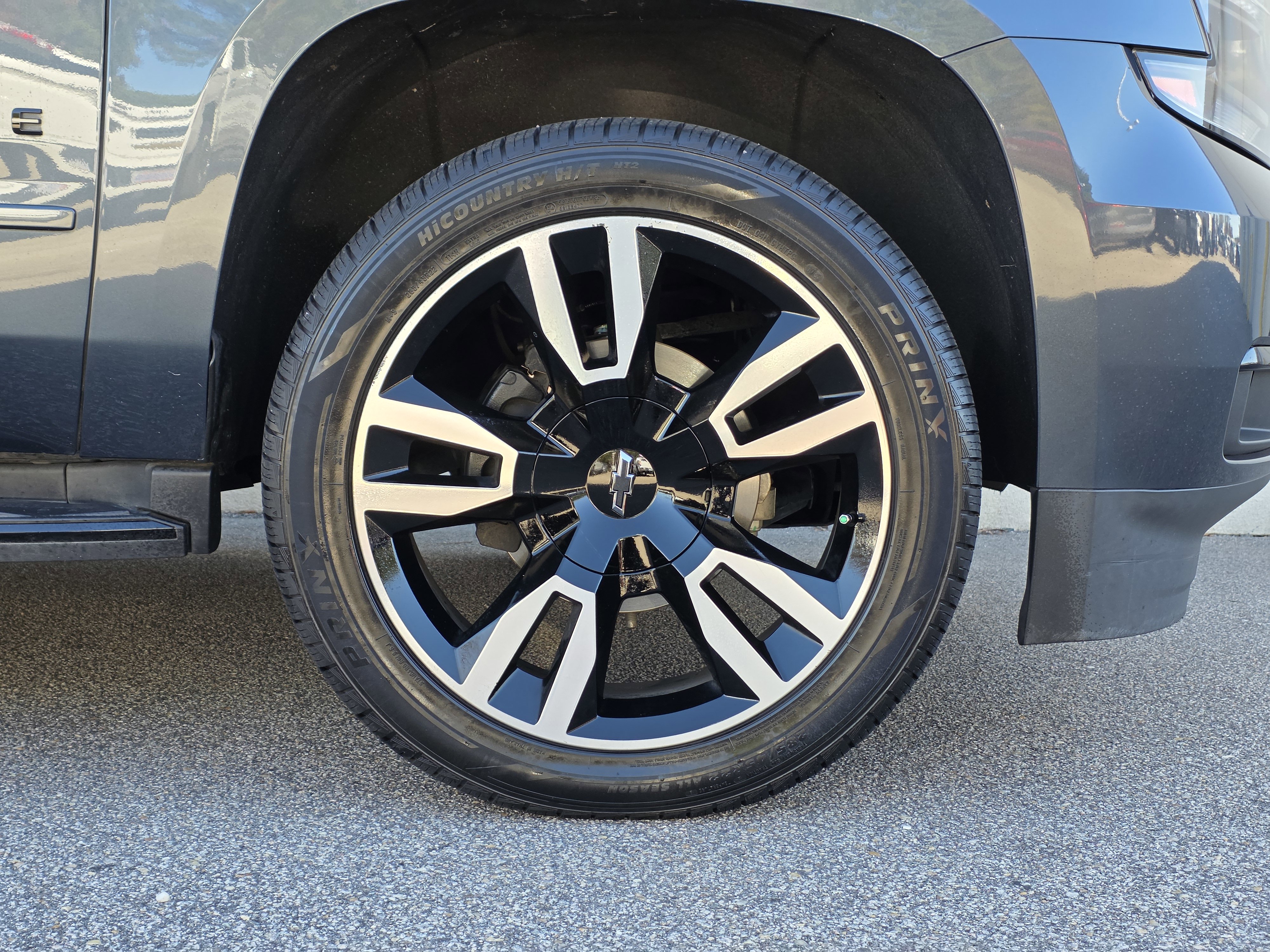 Used 2020 Chevrolet Tahoe Premier w/ RST 6.2L Performance Edition image 51