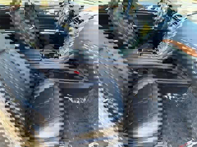 Used 2016 Lincoln MKZ Hybrid image 20