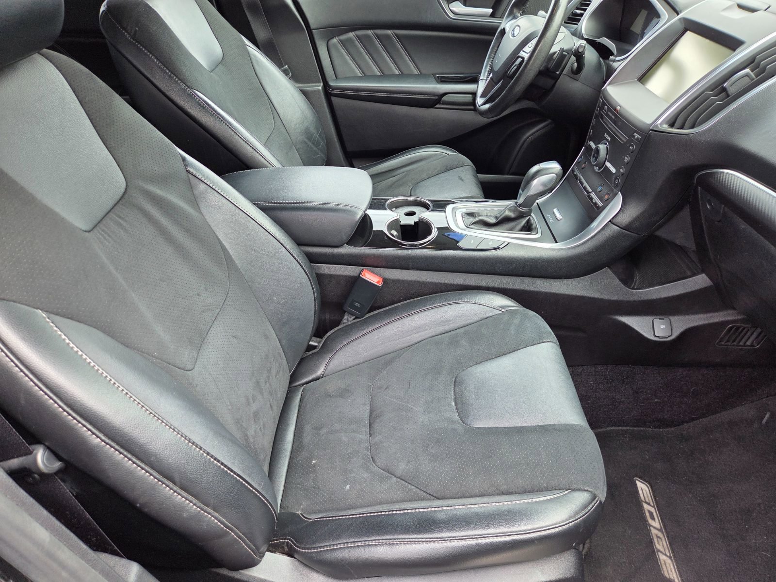 Used 2015 Ford Edge Sport w/ Equipment Group 401A FWD image 15