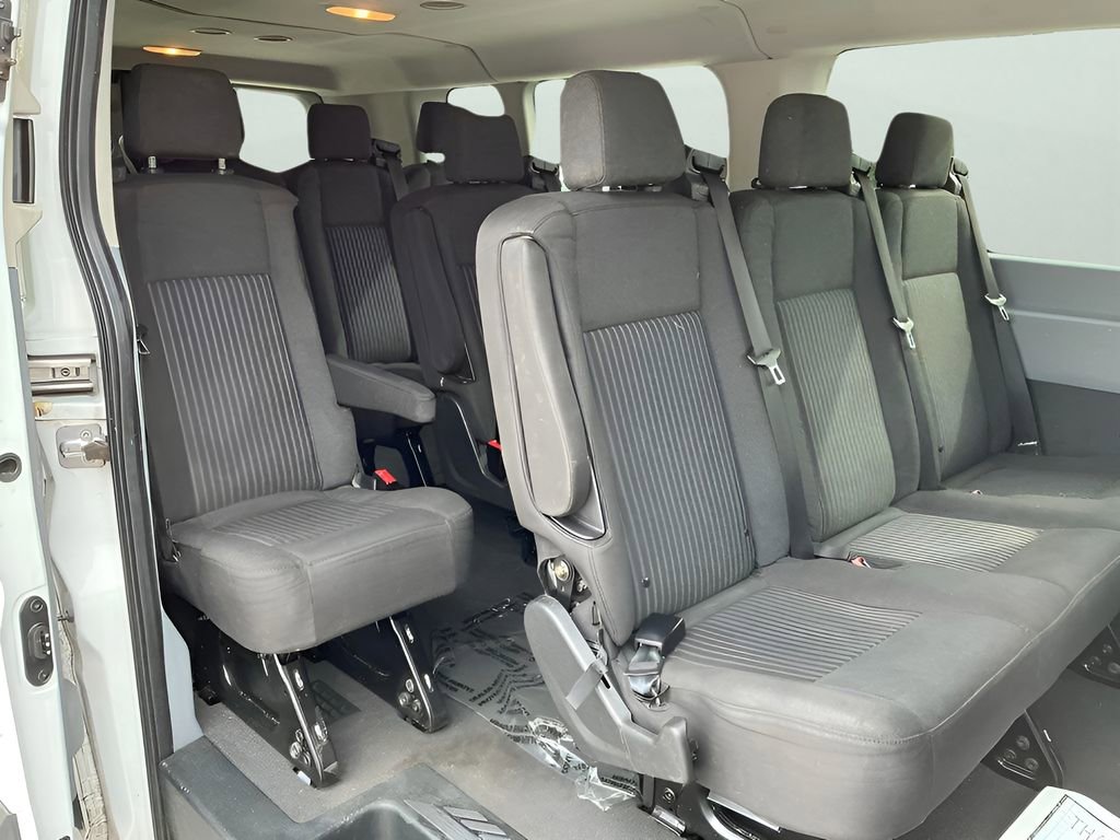 Used 2018 Ford Transit 350 XLT image 18