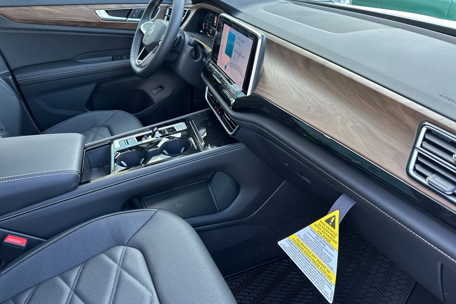 New 2026 Volkswagen Atlas SE image 15