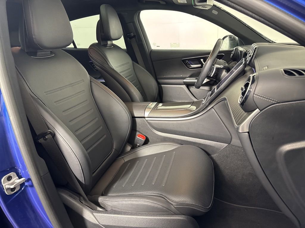 Used 2024 Mercedes-Benz GLC 300 4MATIC w/ AMG Line image 12